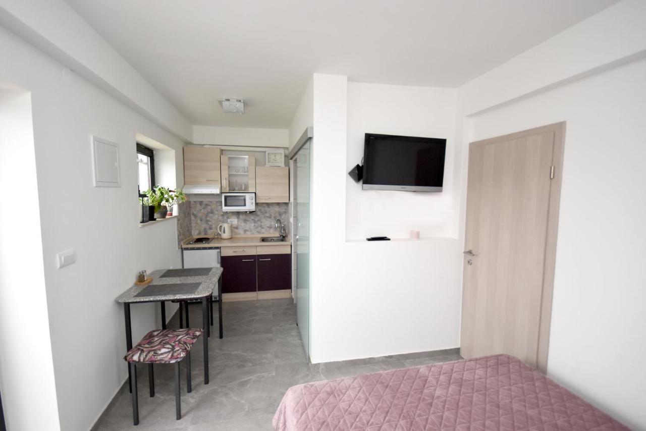 Apartmaji Lejardin Škofljica Exterior foto